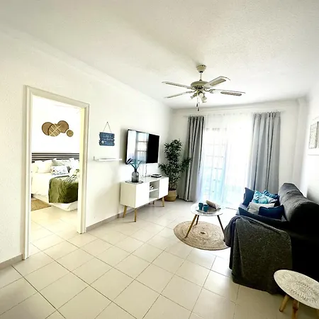Verano Eterno Balcon Del Mar By Deihu Experiences شقة *