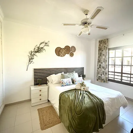 Verano Eterno Balcon Del Mar By Deihu Experiences شقة *